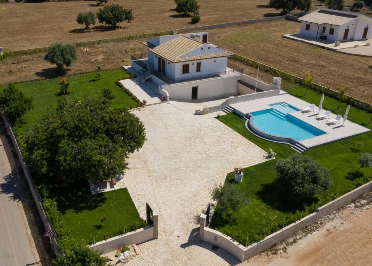 Casa Vacanze Il Mandorlo Scicli Exterior photo